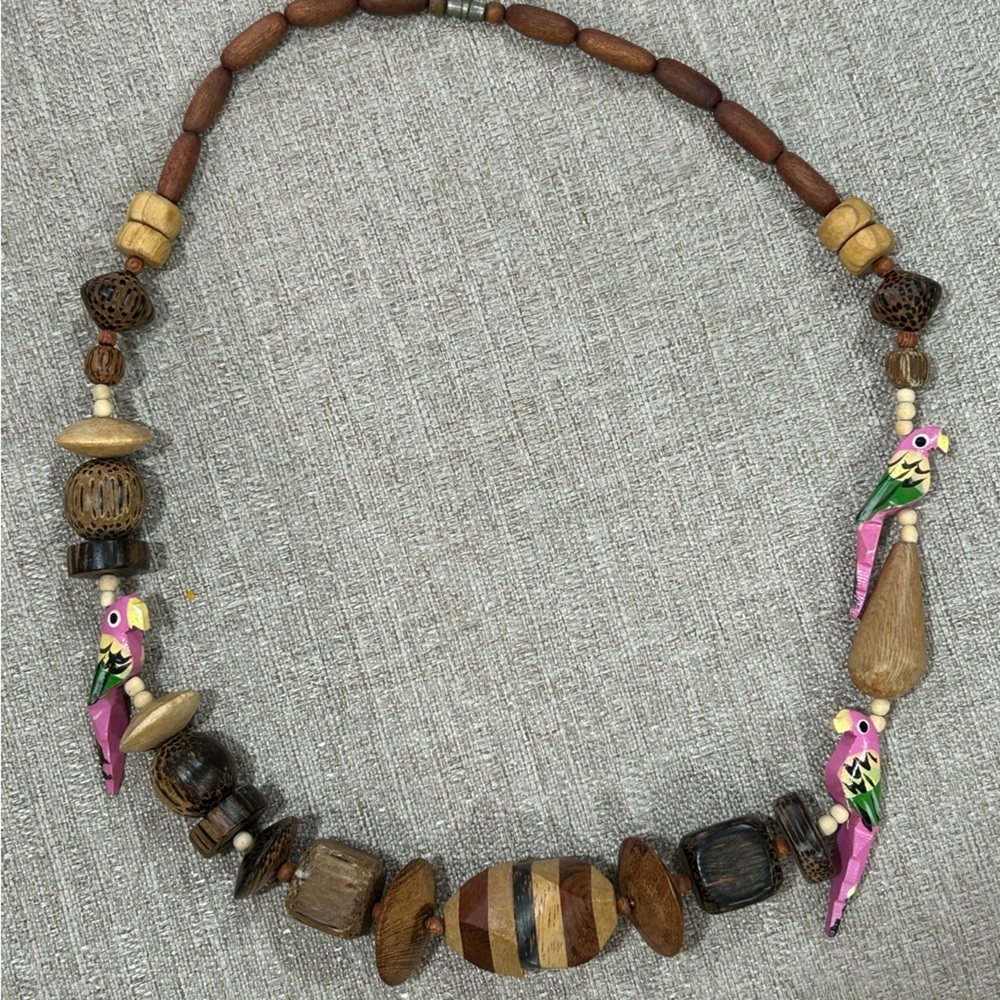 Handcrafted Wooden‎ Carved Parrot Beaded Necklace